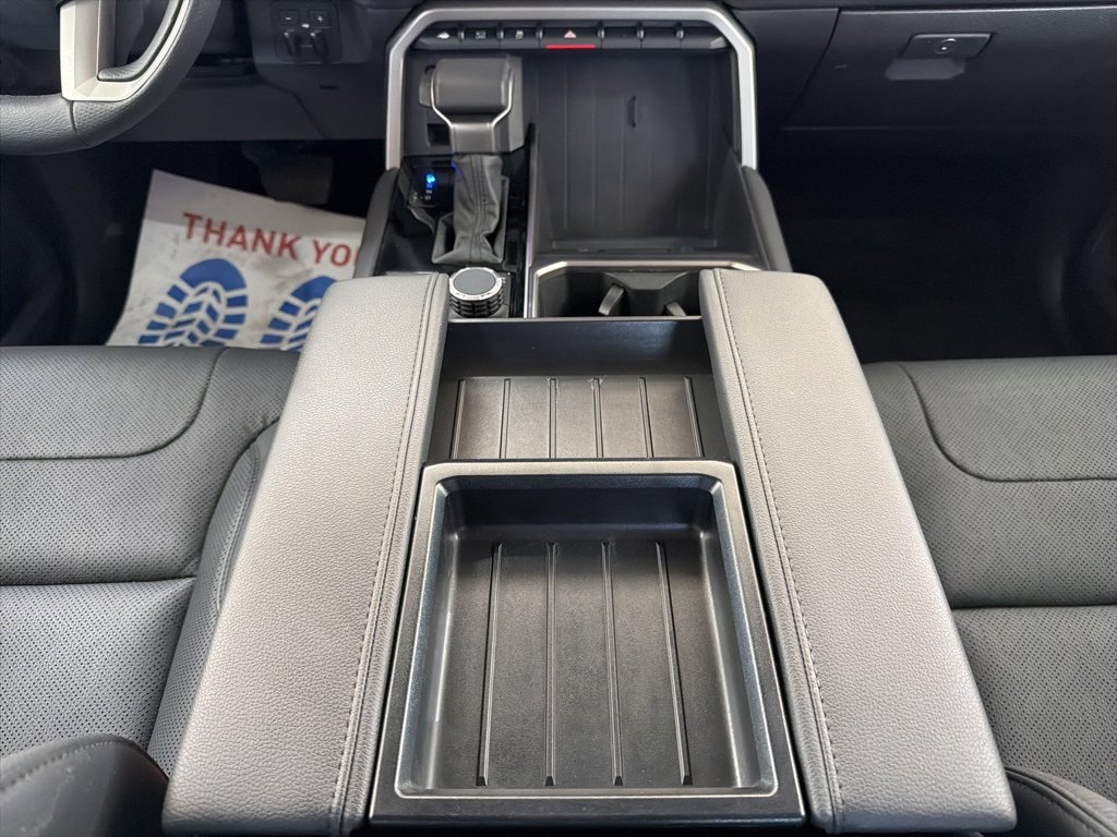 Used 2024 Toyota Tundra Limited image 25