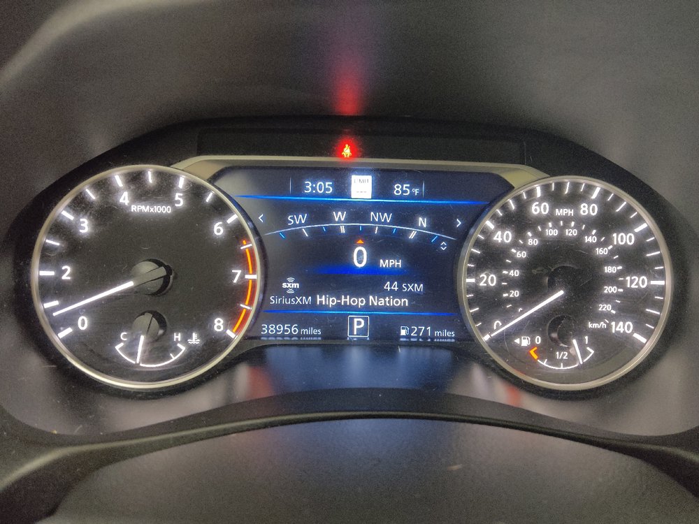 Used 2023 Nissan Altima 2.5 SV w/ SV Premium Package FWD image 23