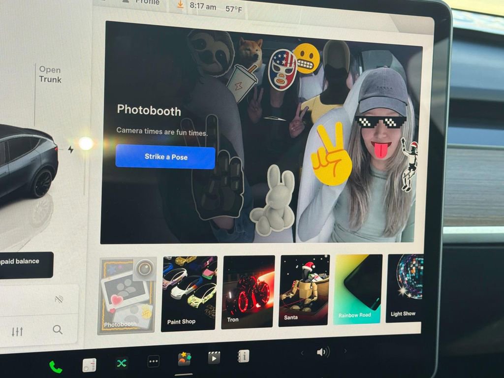 Used 2024 Tesla Model Y Performance image 25