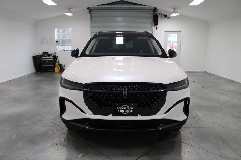 New 2026 Lincoln Nautilus Reserve w/ Jet Appearance Package AWD/4WD image 2