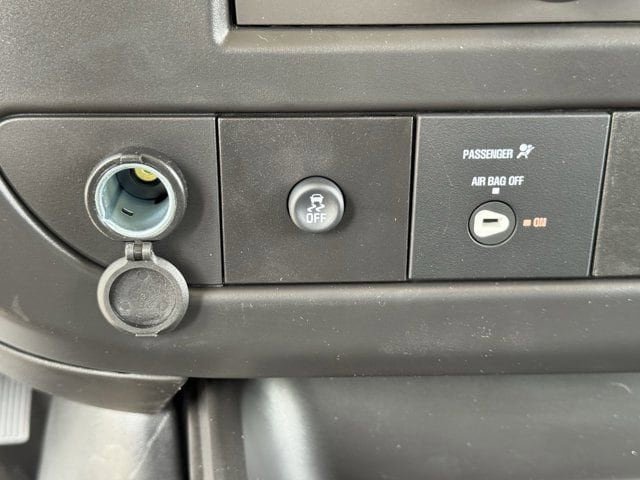 New 2026 Chevrolet Express 3500 Extended w/ Driver Convenience Package RWD image 14