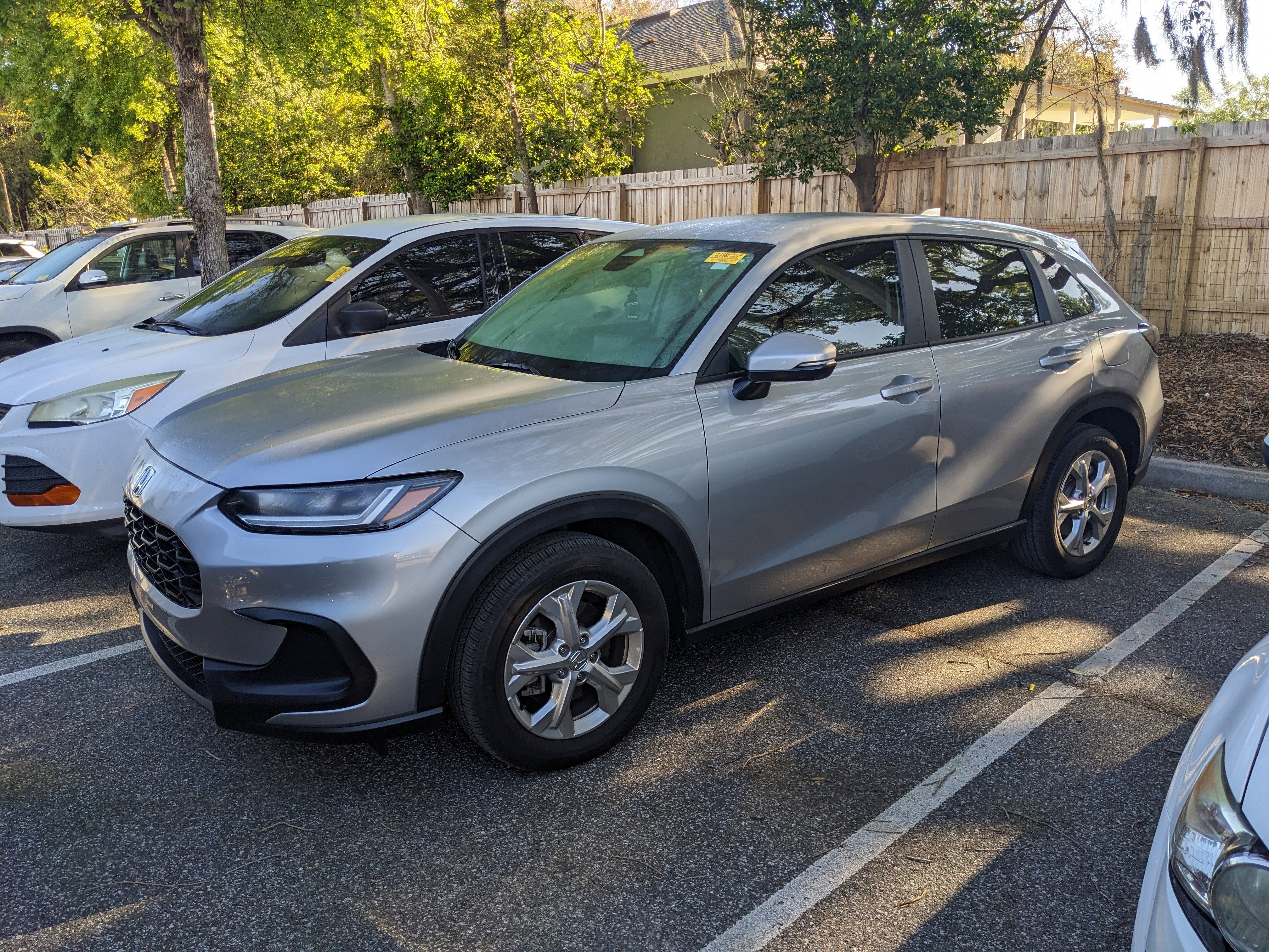 Used 2025 Honda HR-V LX image 1