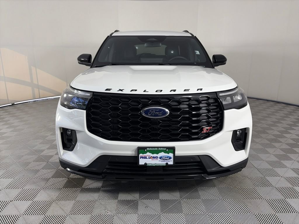 Certified 2025 Ford Explorer ST video 2