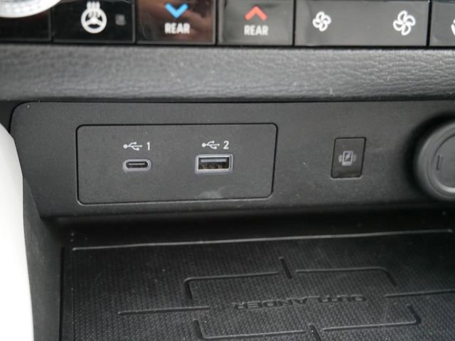 Used 2024 Mitsubishi Outlander SEL AWD/4WD image 26