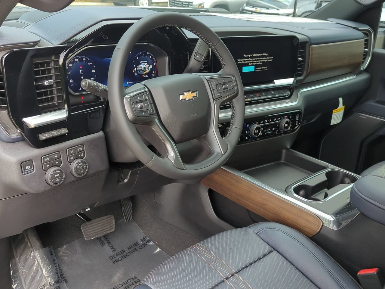 New 2026 Chevrolet Silverado 3500 High Country w/ High Country Premium Package AWD/4WD image 10