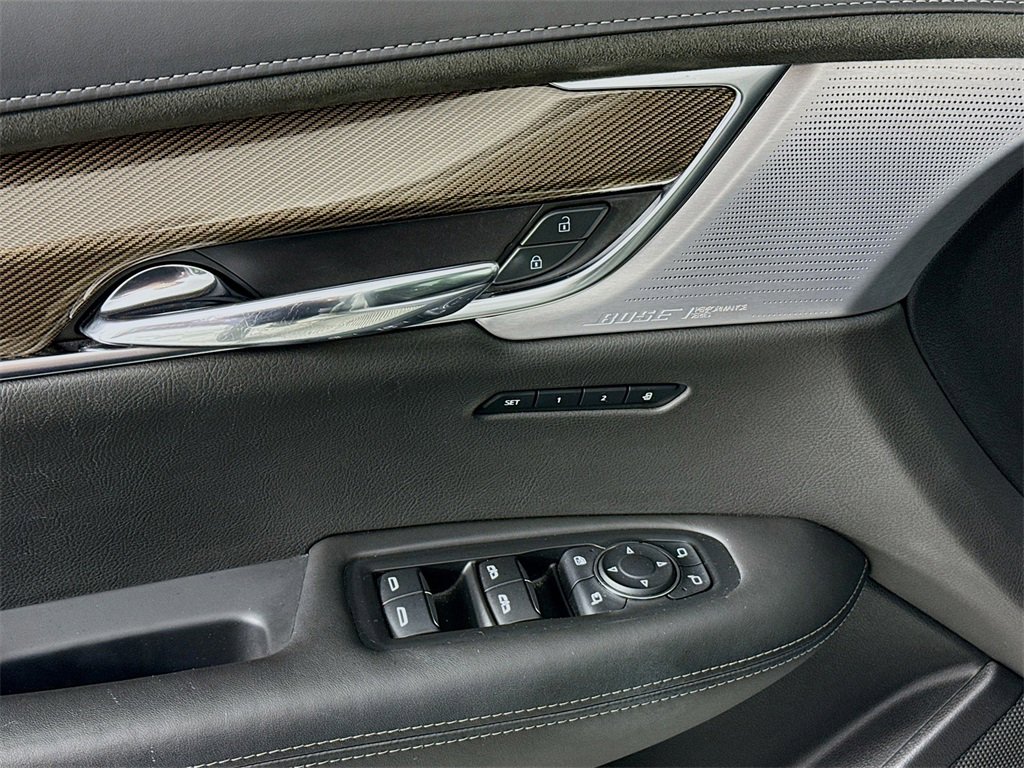 Used 2020 Cadillac XT6 Premium Luxury w/ Platinum Package image 19