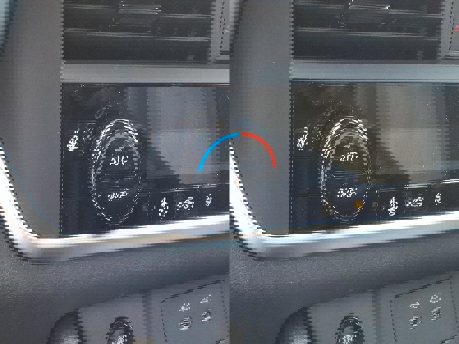 New 2026 Nissan Rogue SV w/ Cold Weather Package image 10