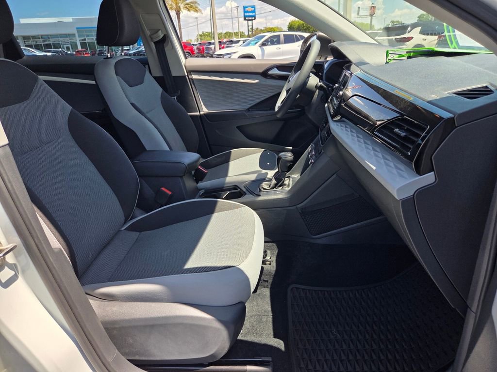 Used 2022 Volkswagen Taos S FWD image 17