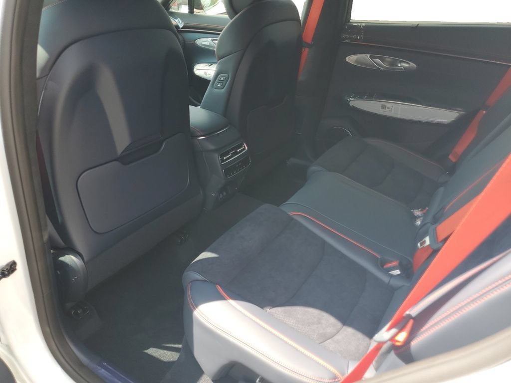 New 2027 Genesis GV70 3.5T Prestige AWD/4WD image 24