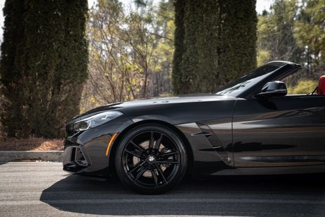 Used 2023 BMW Z4 sDrive30i w/ Shadowloine Package image 12