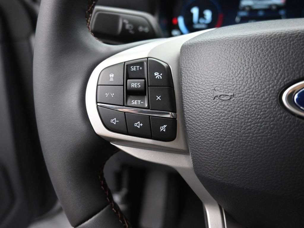 New 2026 Ford Explorer Active w/ Active Comfort Package RWD image 29