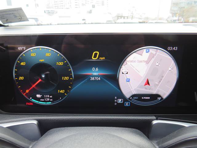 Used 2022 Mercedes-Benz EQB 350 4MATIC image 12