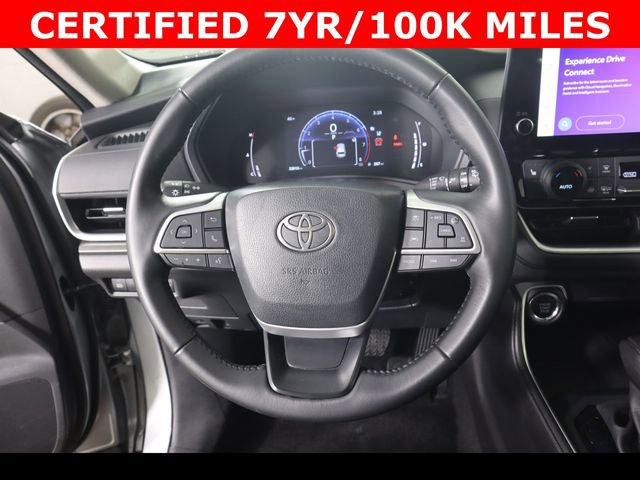Used 2025 Toyota Grand Highlander XLE image 22