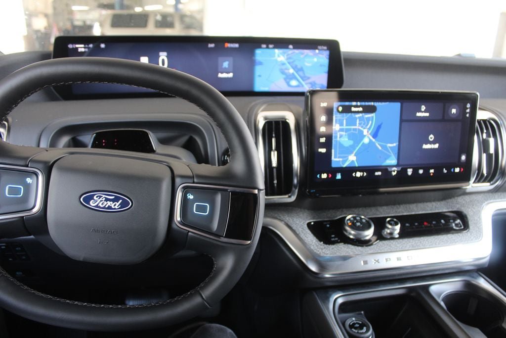 New 2027 Ford Expedition Tremor w/ Driver's Package AWD/4WD image 16