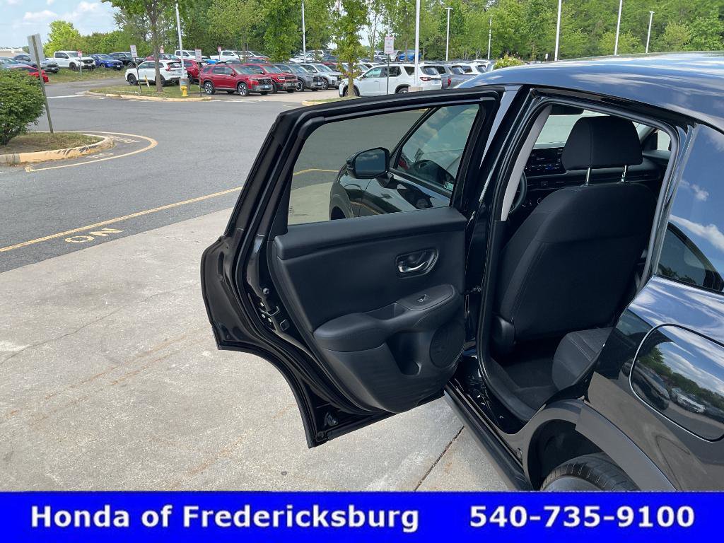 Used 2026 Honda HR-V LX image 16