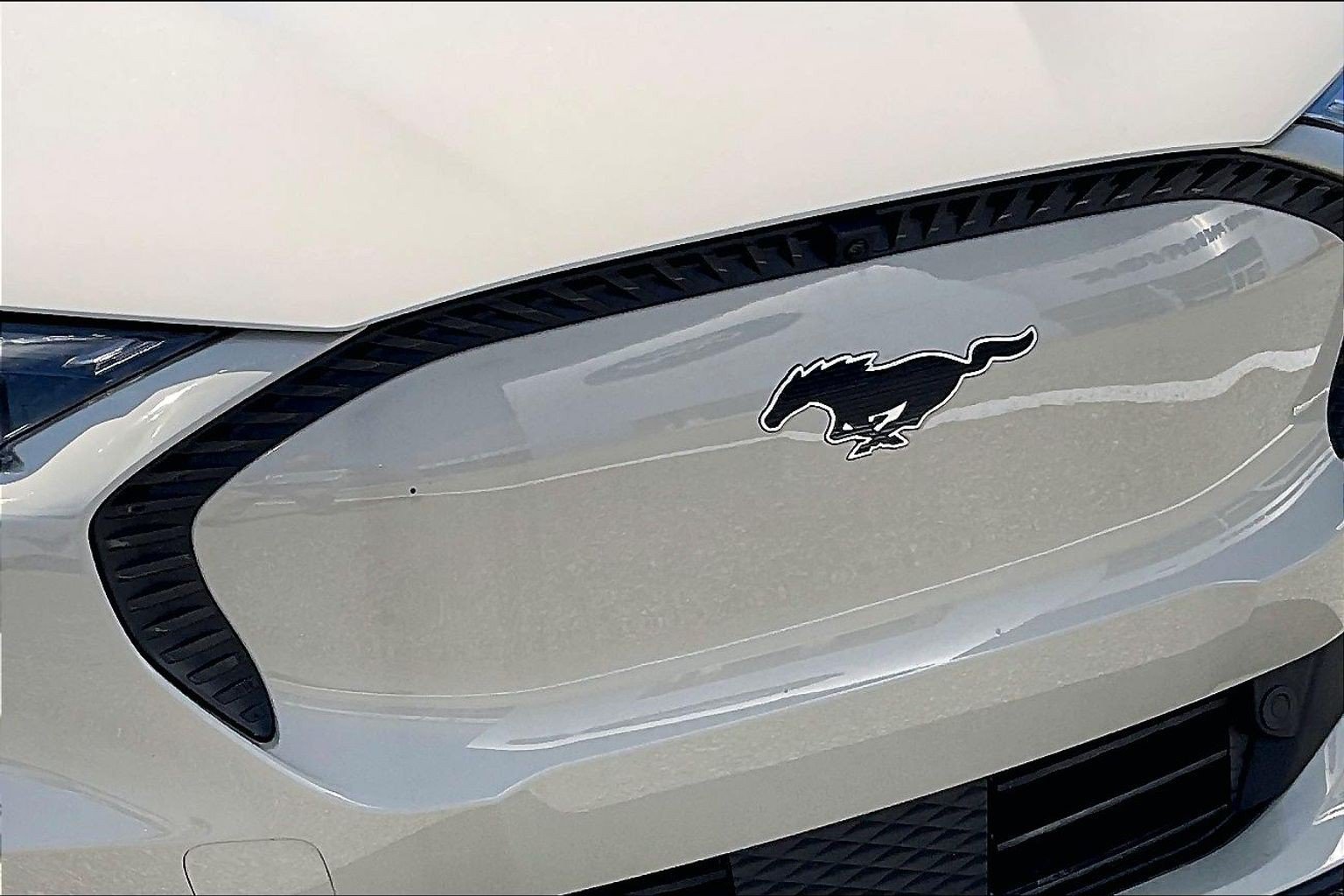Certified 2025 Ford Mustang Mach-E Select AWD/4WD image 29