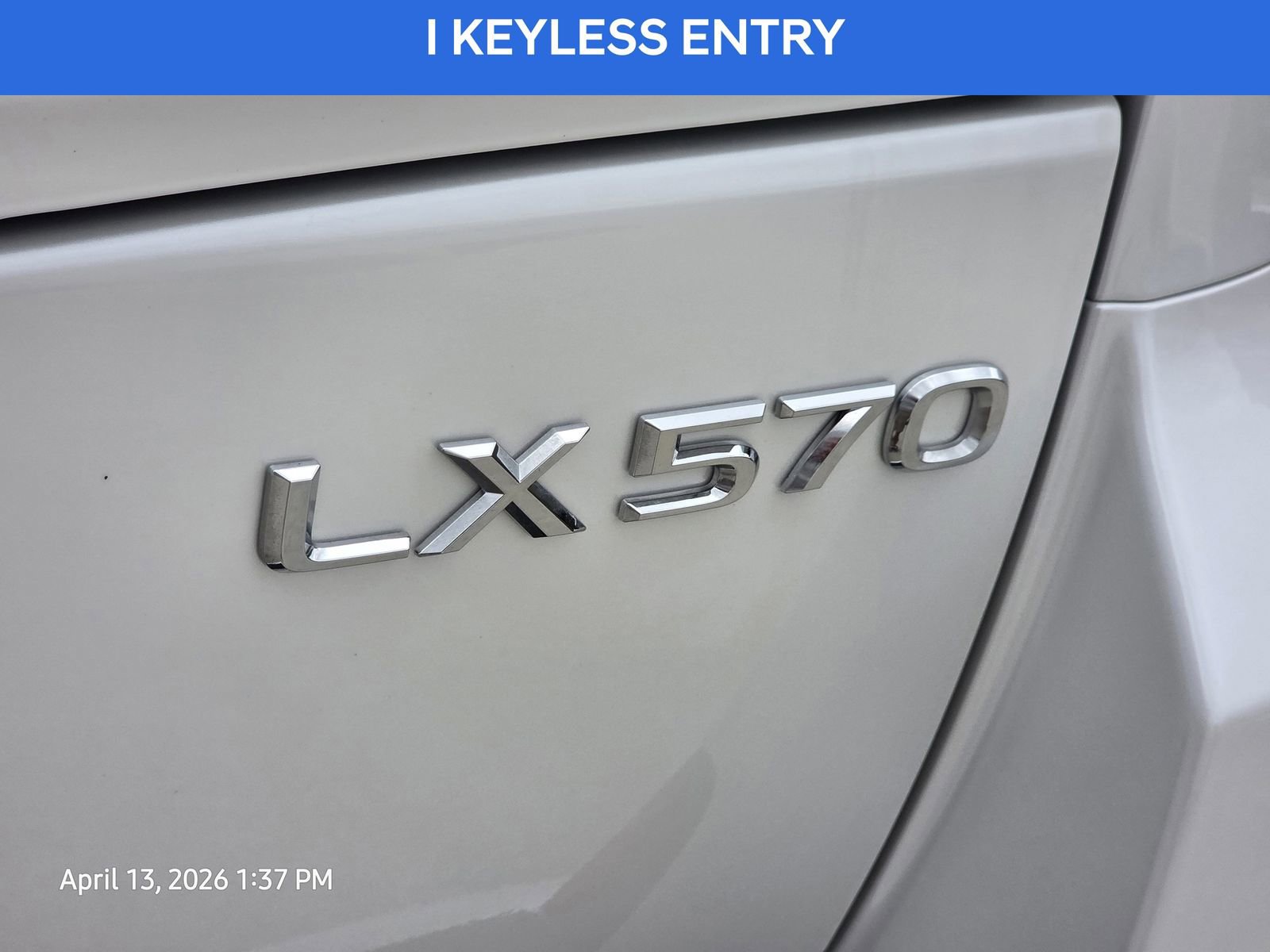 Used 2019 Lexus LX 570 4WD w/ Luxury Package image 10