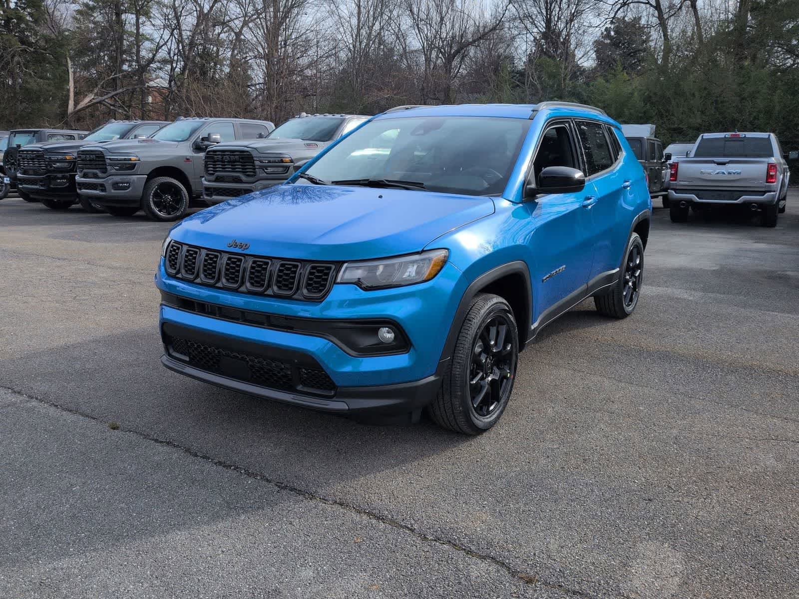 New 2026 Jeep Compass Latitude image 4