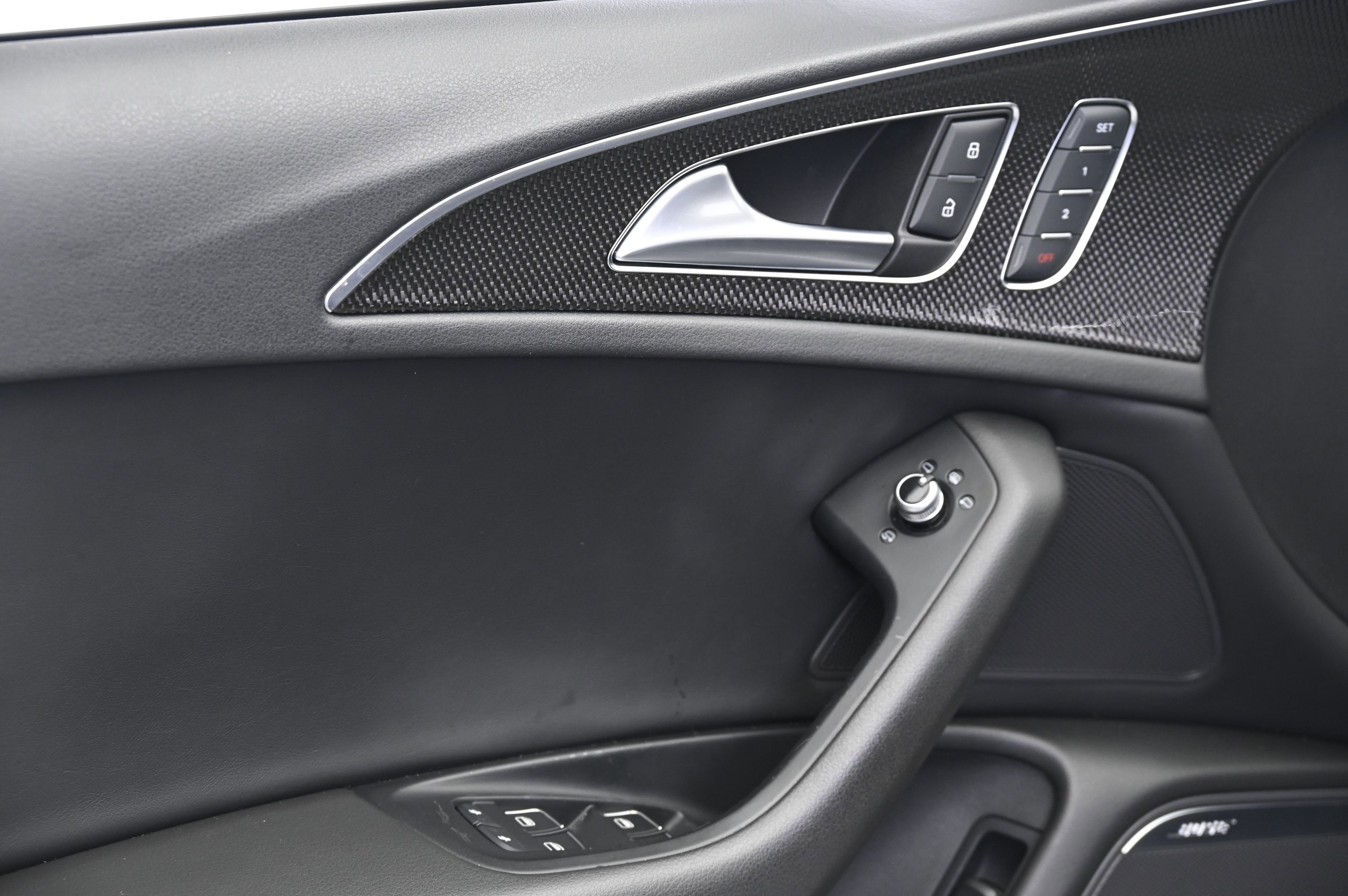 Used 2013 Audi S6 Prestige image 26