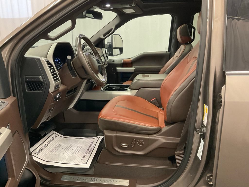 Used 2019 Ford F250 King Ranch w/ King Ranch Ultimate Package AWD/4WD image 13