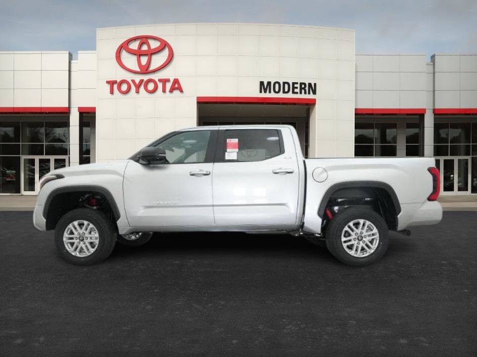 New 2026 Toyota Tundra SR5 w/ SR5 Premium Package AWD/4WD image 10