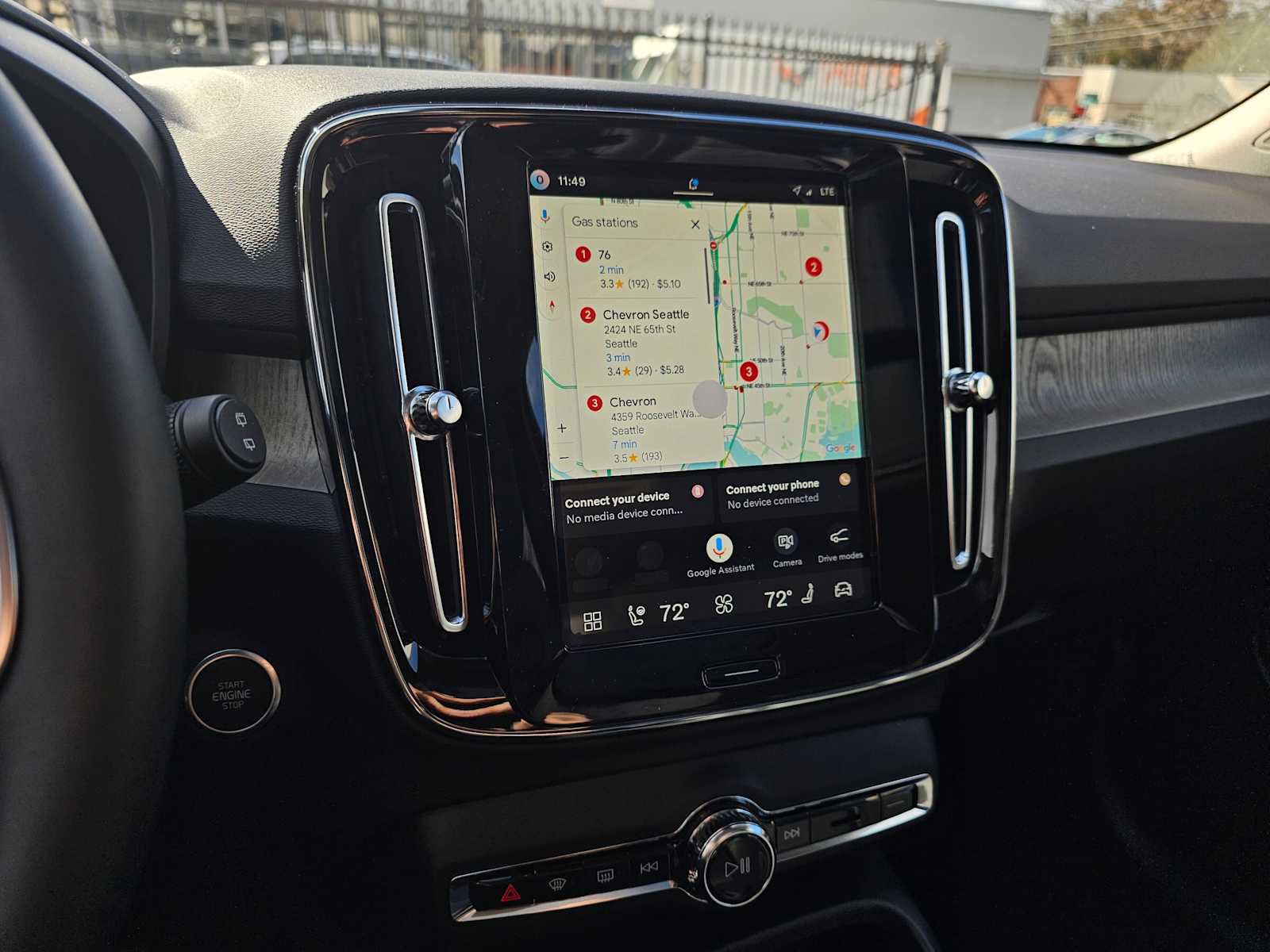 New 2026 Volvo XC40 B5 Core w/ Climate Package AWD/4WD image 30