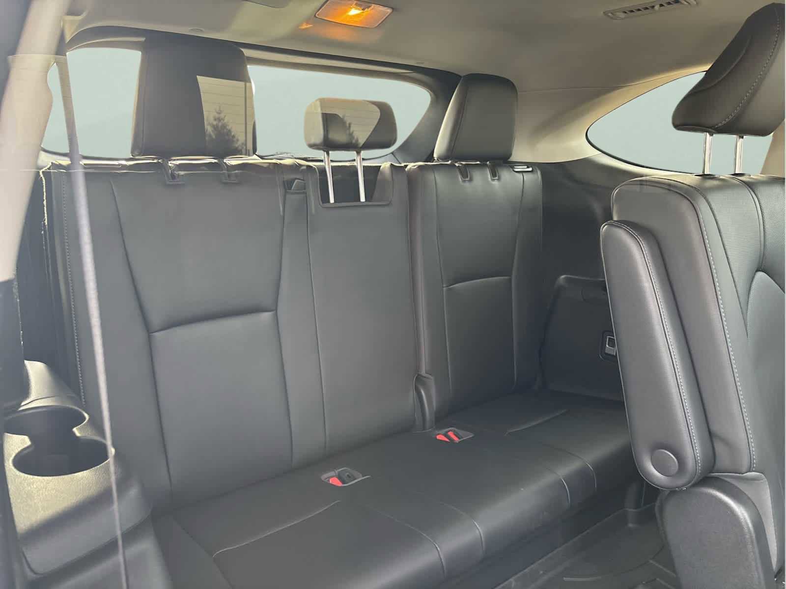 Used 2020 Toyota Highlander Limited image 26