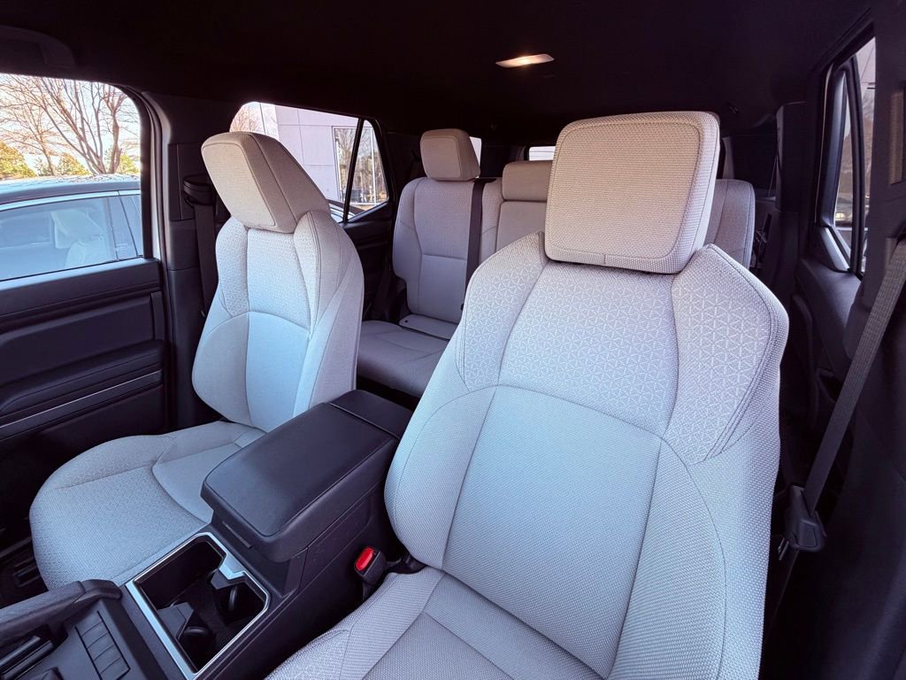 Used 2025 Toyota 4Runner SR5 image 8