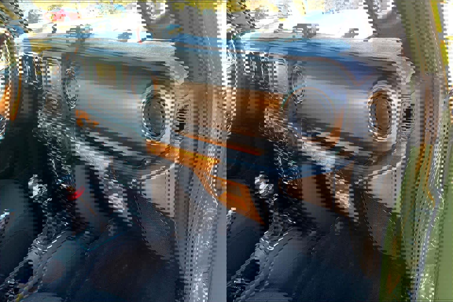 Used 2021 Jeep Wrangler Sport image 16