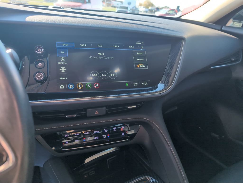 Used 2022 Buick Envision Essence w/ Technology Package I image 21