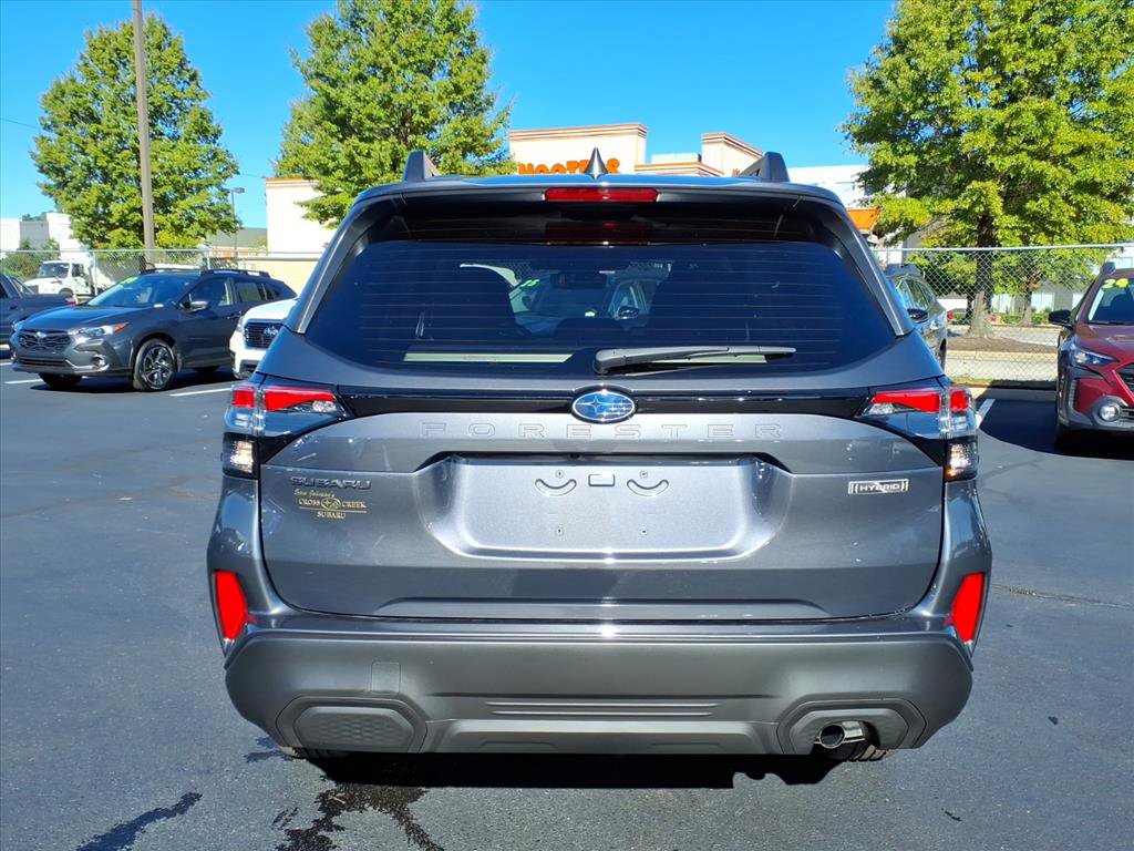 New 2025 Subaru Forester Premium image 9