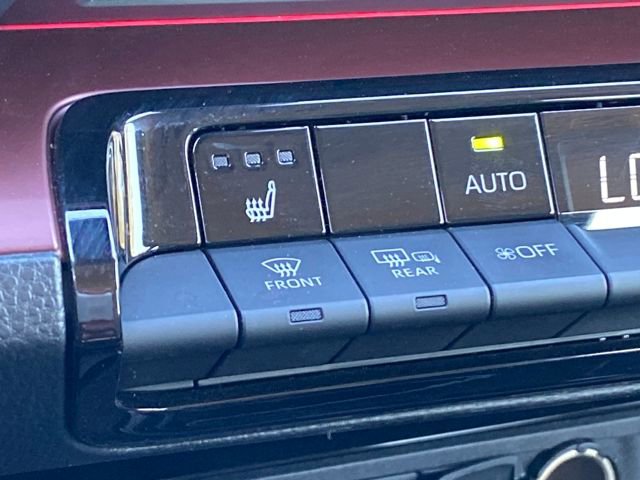 Used 2023 Toyota Prius Prime Premium image 24