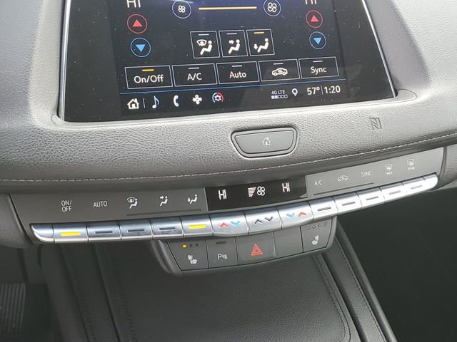 Used 2019 Cadillac XT4 Premium Luxury w/ Cold Weather Package image 15