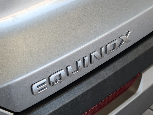 Used 2026 Chevrolet Equinox LT FWD image 9