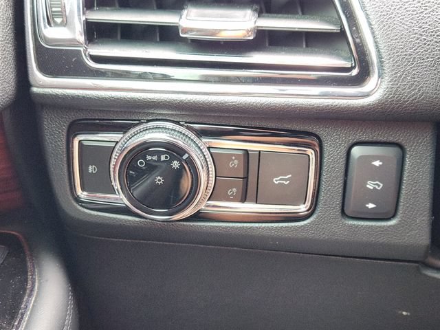 Used 2019 Lincoln Navigator Reserve AWD/4WD image 22