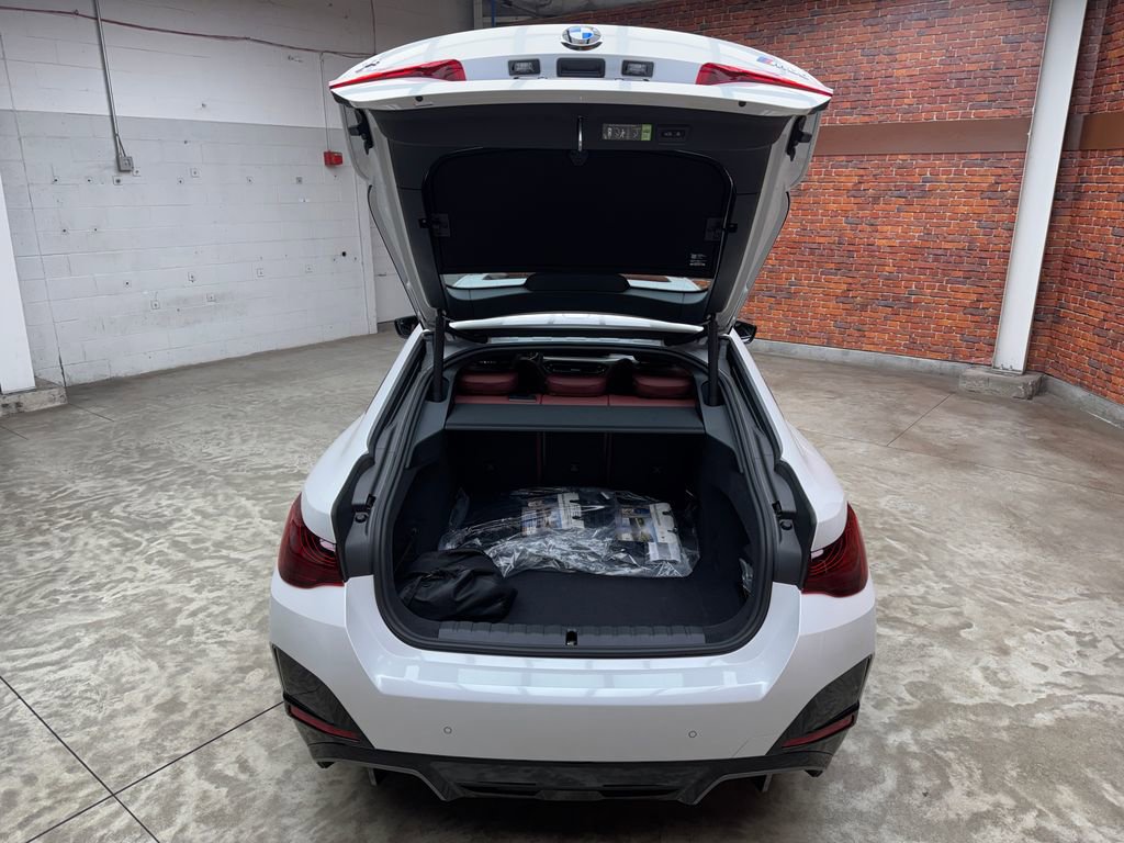 New 2026 BMW i4 M60 image 28