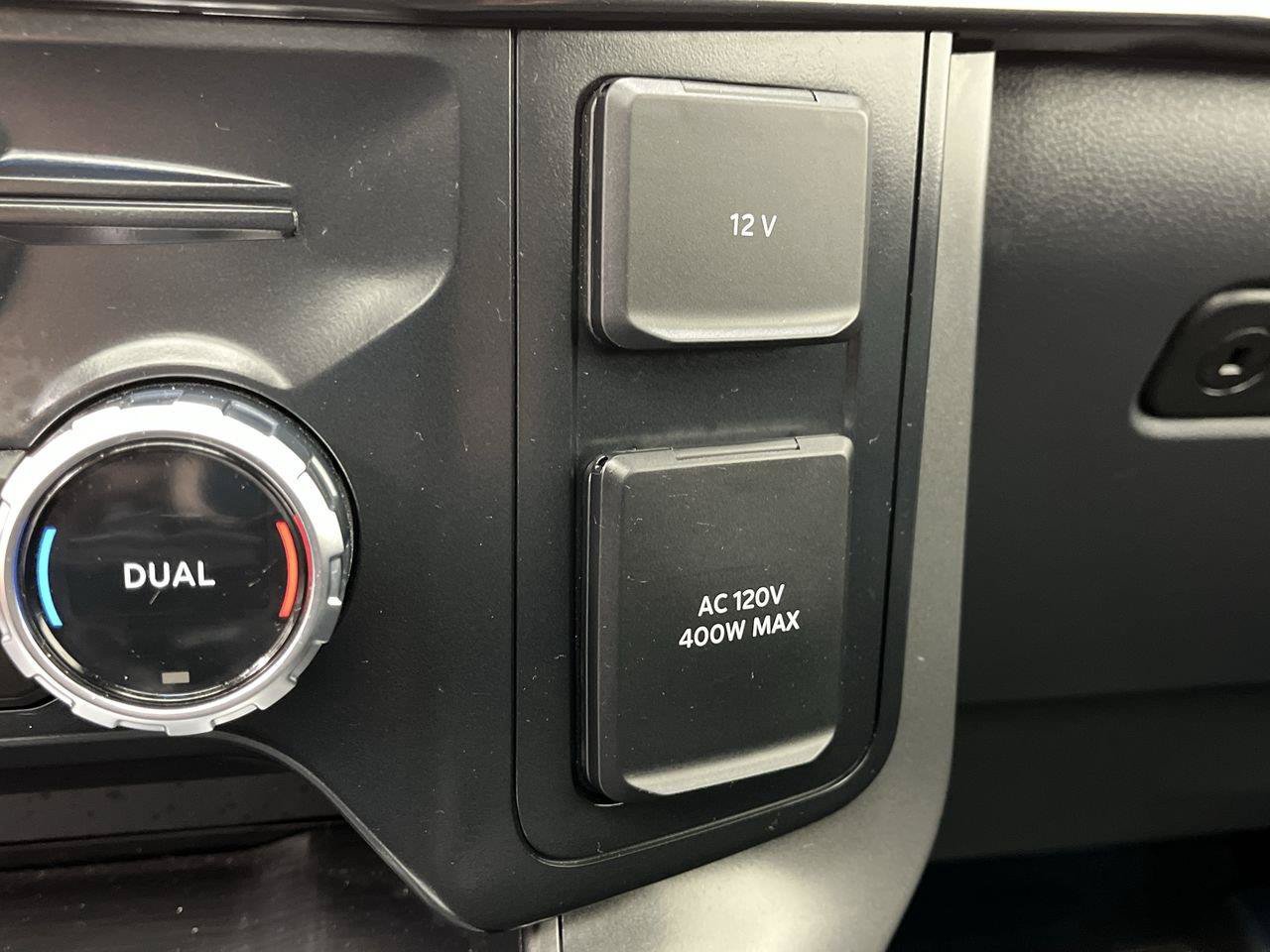 Used 2024 Ford F150 Lariat w/ Equipment Group 502A High AWD/4WD image 25