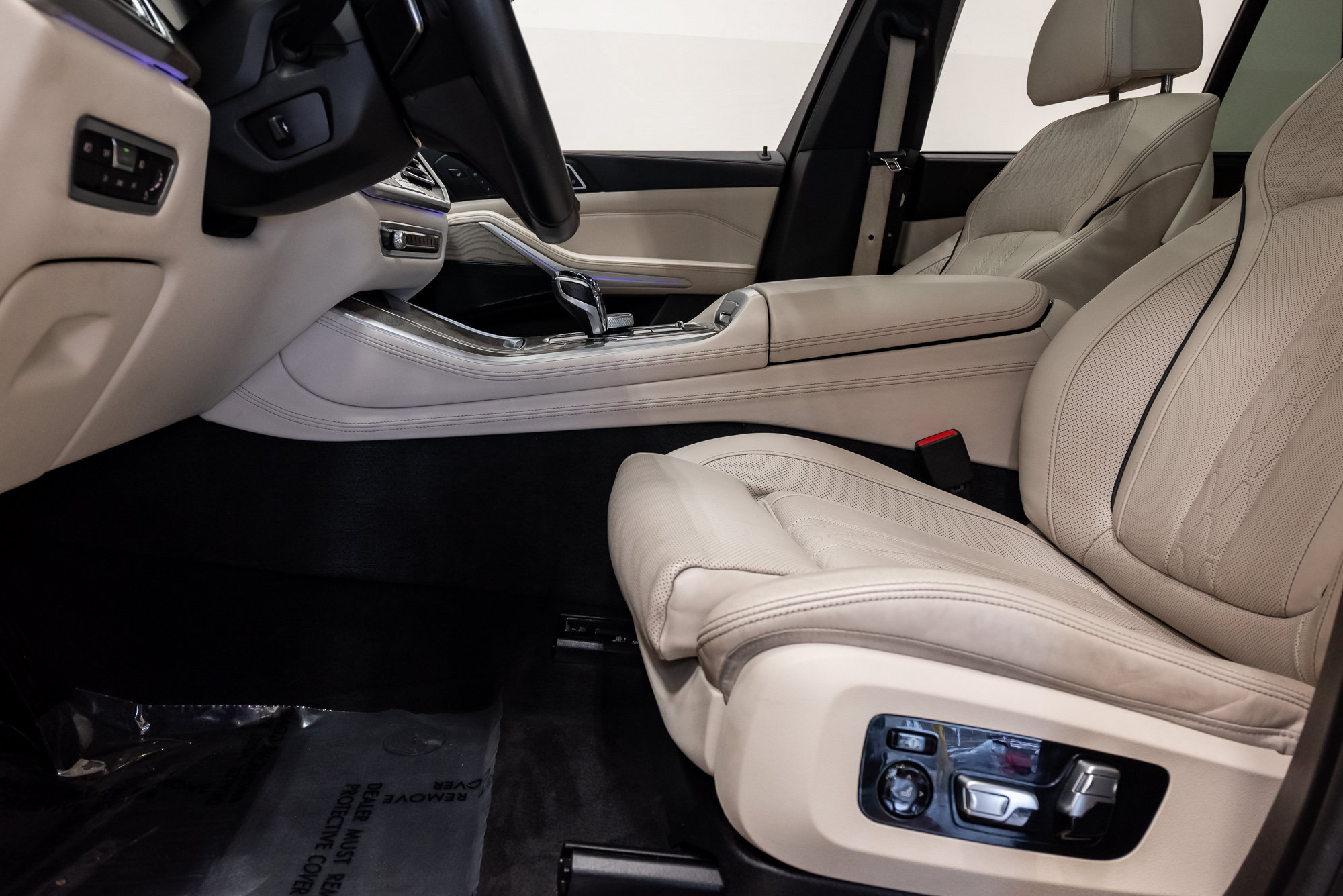 Used 2019 BMW X5 xDrive40i w/ Executive Package AWD/4WD image 13
