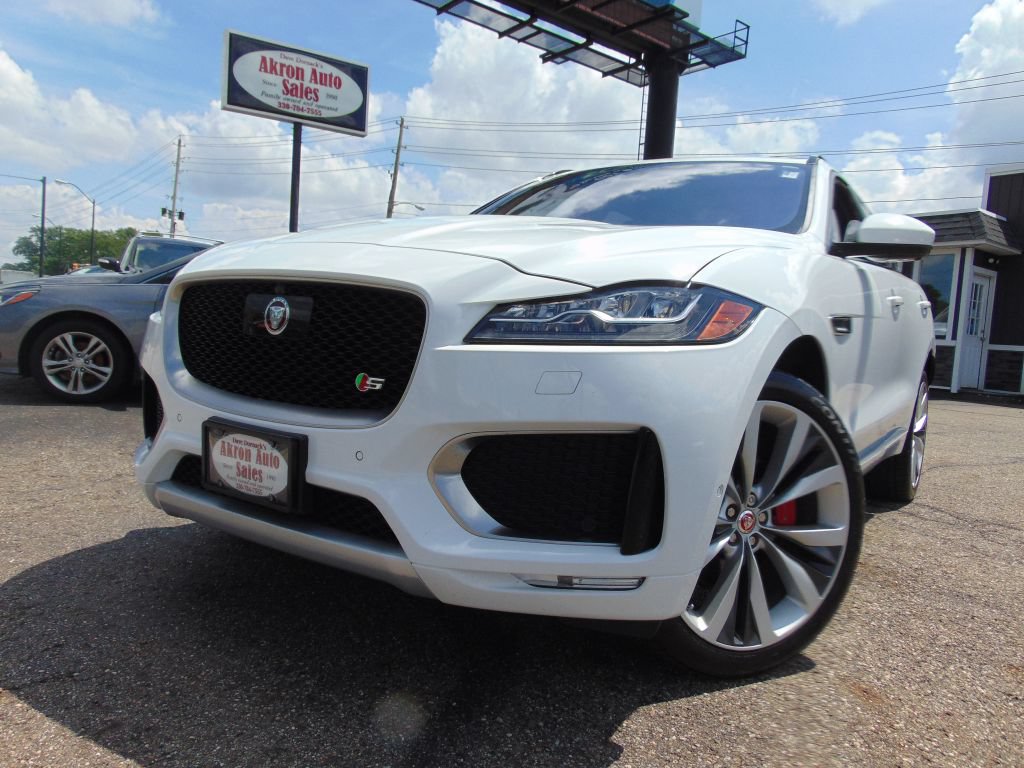Used 2017 Jaguar F-PACE S AWD/4WD image 36