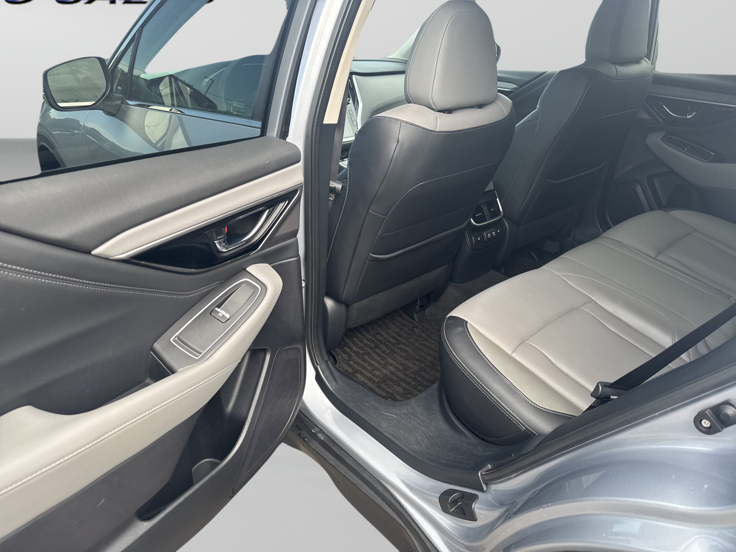 Used 2021 Subaru Outback Limited AWD/4WD image 19
