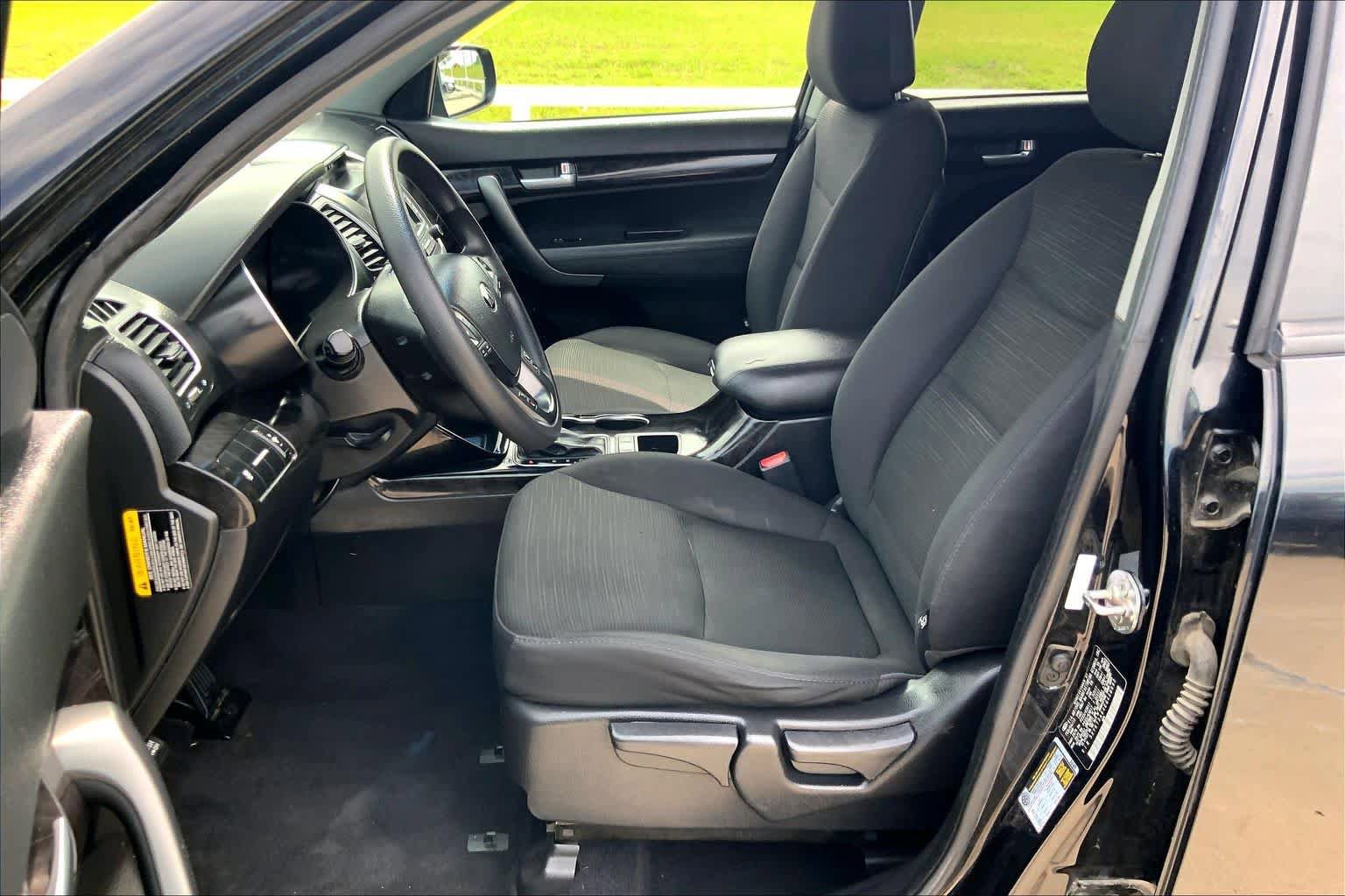 Used 2014 Kia Sorento LX FWD image 8