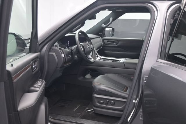 Used 2025 Nissan Armada SL RWD image 22