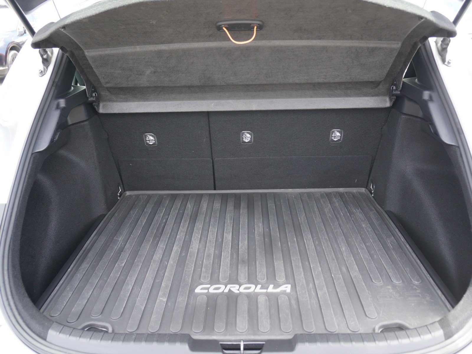 Used 2023 Toyota Corolla XSE FWD image 11
