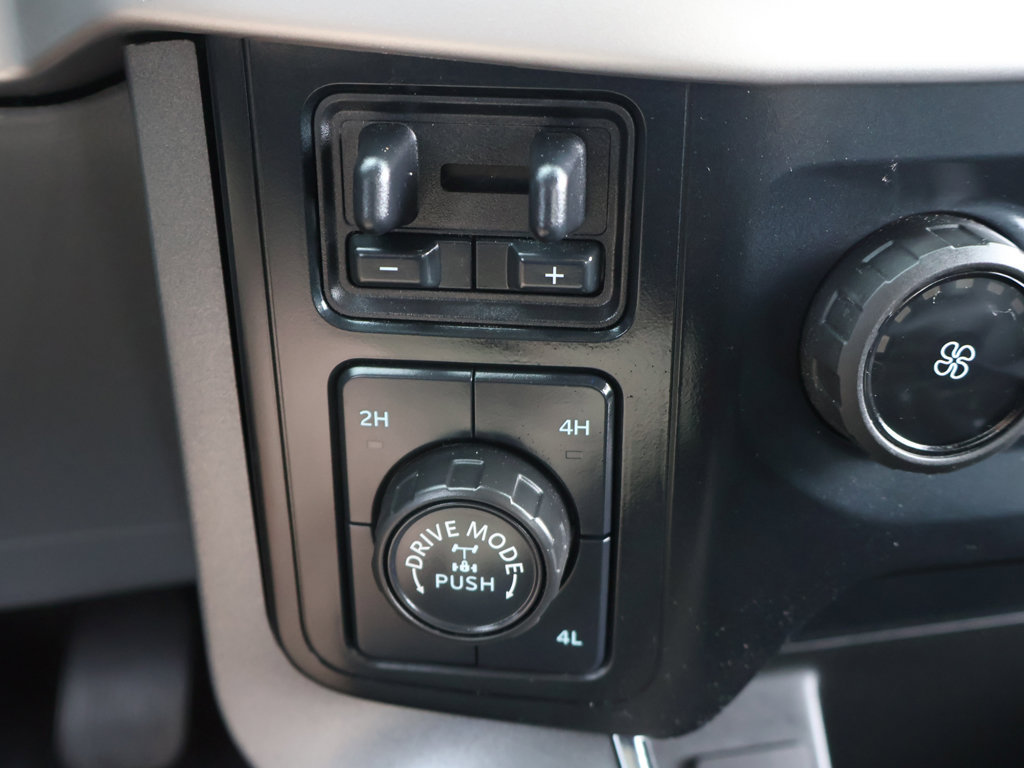 Used 2023 Ford F150 XLT w/ XTR Package AWD/4WD image 41