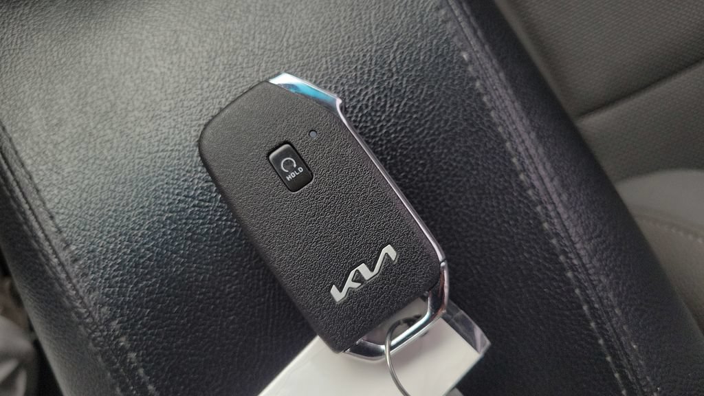 Used 2013 Hyundai Sonata SE FWD image 21