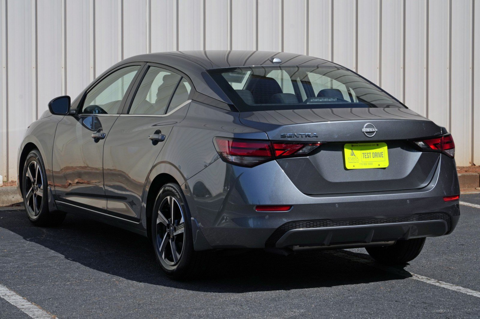 Used 2025 Nissan Sentra SV FWD image 43