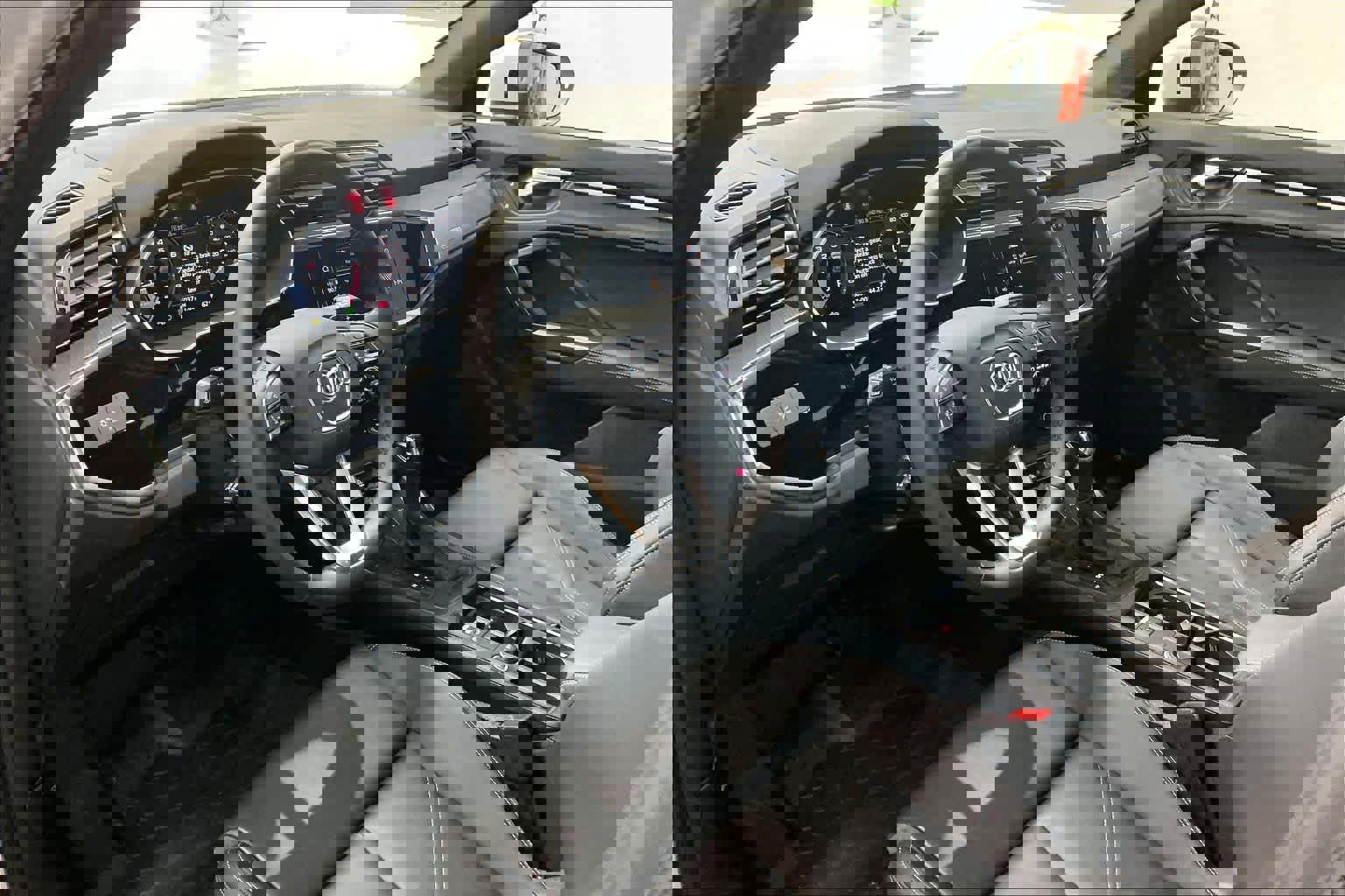 Certified 2025 Audi Q3 2.0T Premium w/ Convenience Package image 17