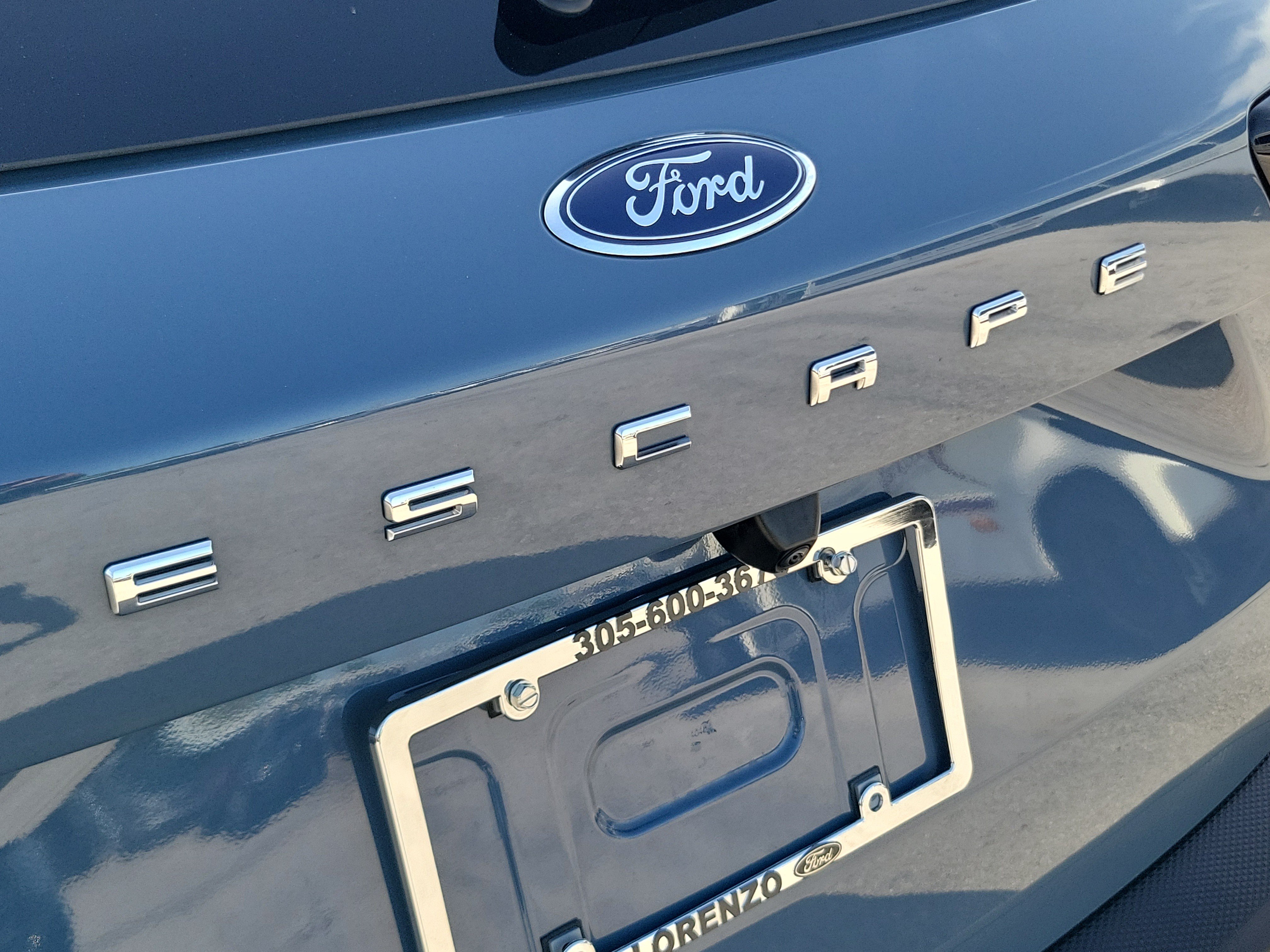 Used 2025 Ford Escape ST-Line w/ Tech Pack #1 FWD image 32