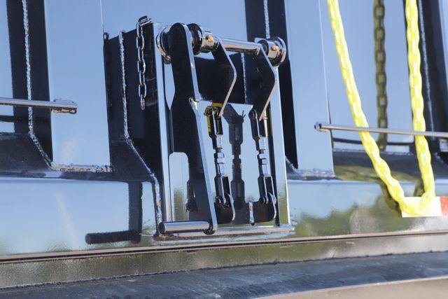 New 2027 Ford F650 2WD Regular Cab Super Duty image 11
