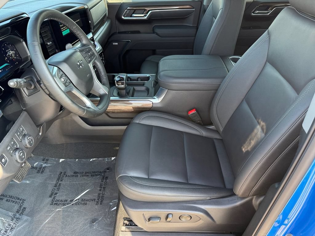 Used 2026 Chevrolet Silverado 1500 LT Trail Boss AWD/4WD image 10